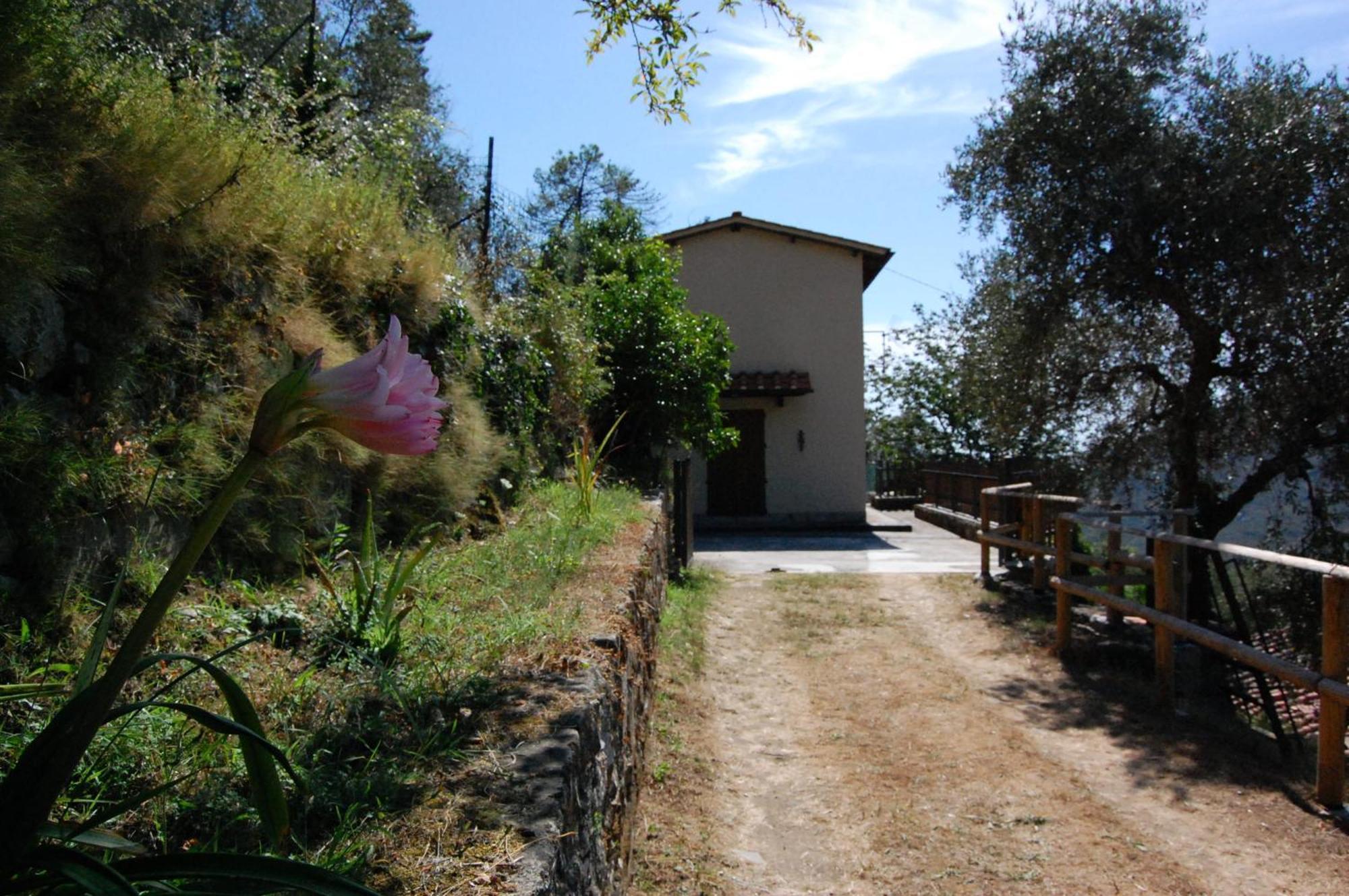 Casa Valgraziosa Villa Calci Exterior photo